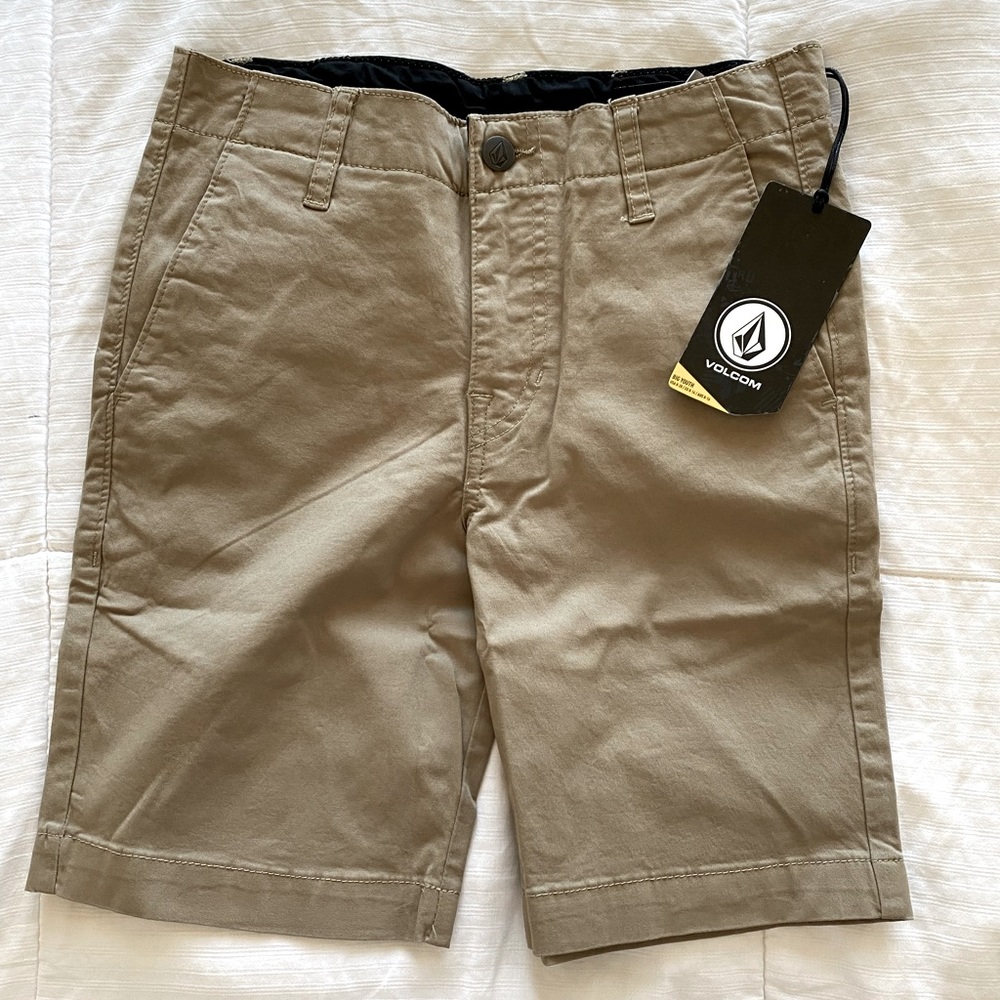 Volcom Shorts Boy Youth Khaki Size 25 / 10Y